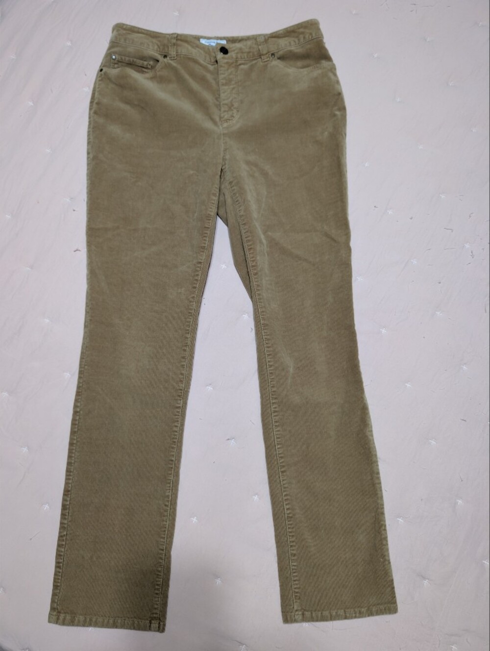 Women’s Olive Corduroy Jeans